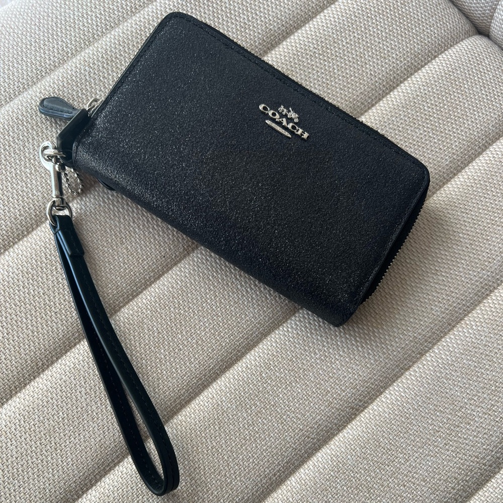 Coach Black Glitter Double Corner Zip Wristlet Wallet